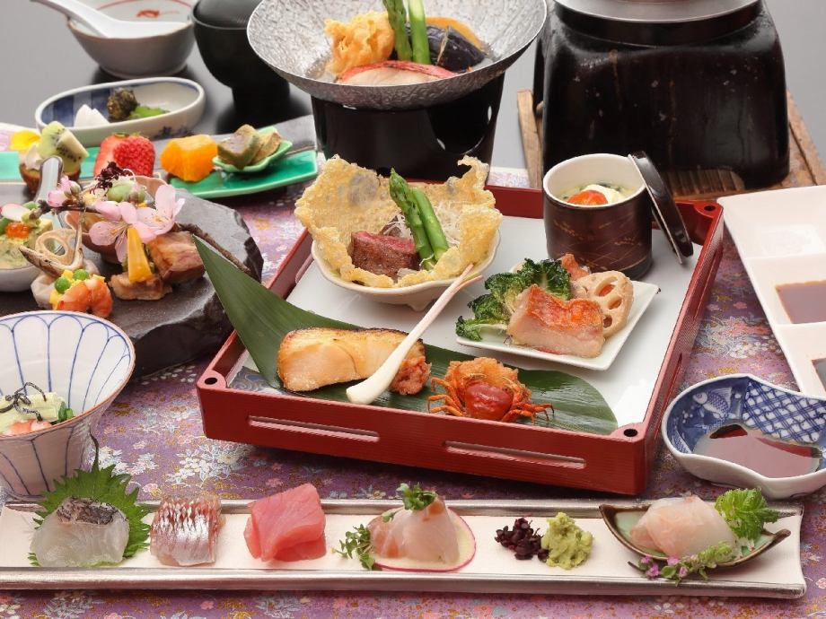 【静岡県】当館のスタンダードなお料理。ボリュームたっぷり