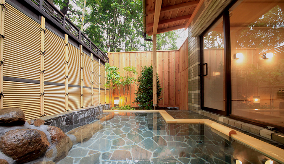 【静岡県】竹林の揺らぐ風音と湯浴み。ほっとする旅のひととき