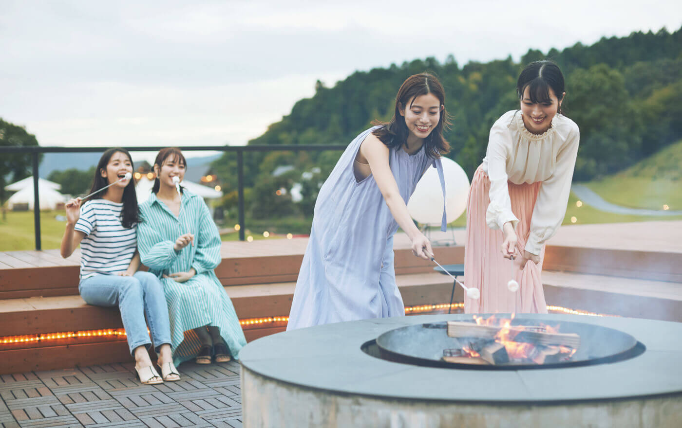 【滋賀県】アウトドア定番スイーツ！スモア作り体験