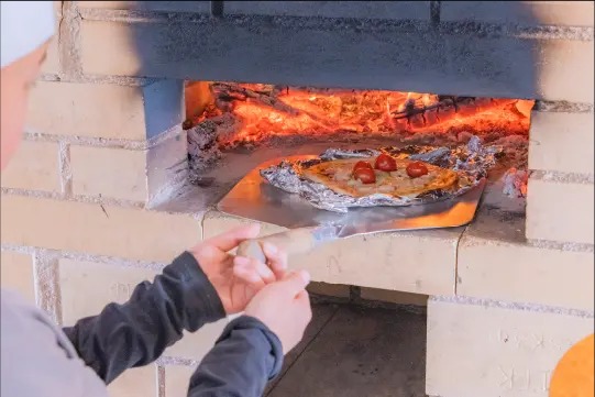 【兵庫県】オリジナルピザ作り