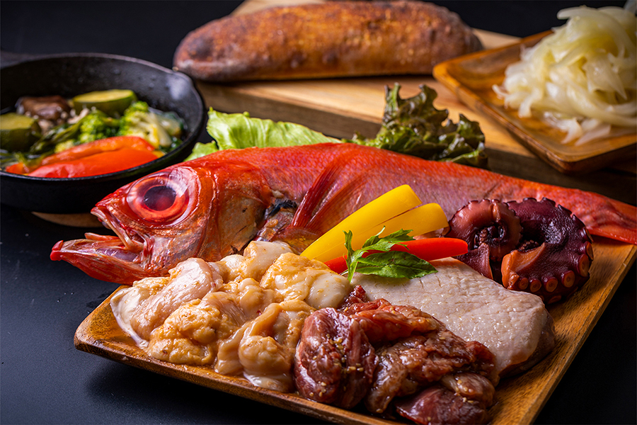 【関西_兵庫県】淡路島の魅力はやはり食。サウナ後に楽しむサ飯体験とともに魅惑のグルメグランピングを満喫してください