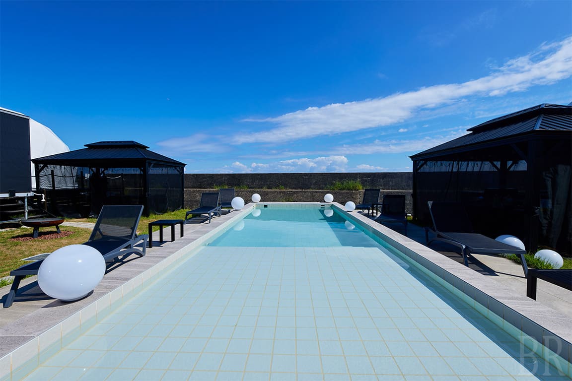 【関西_兵庫県】非日常を演出する リゾートプール