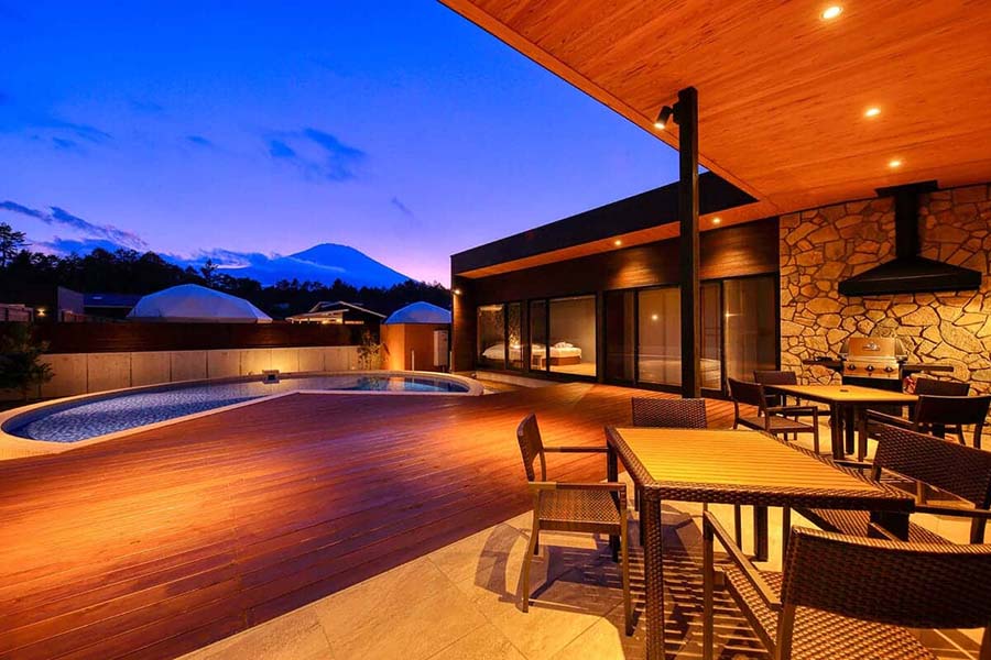 【甲信越_山梨県】プライベートヴィラグランピング富士山中湖