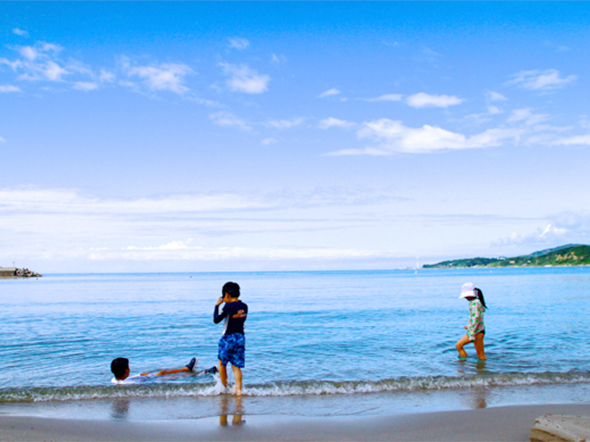 【関西_兵庫県】FBI AWAJIは海水浴が楽しめるプライベートビーチ付きのキャンプ場です