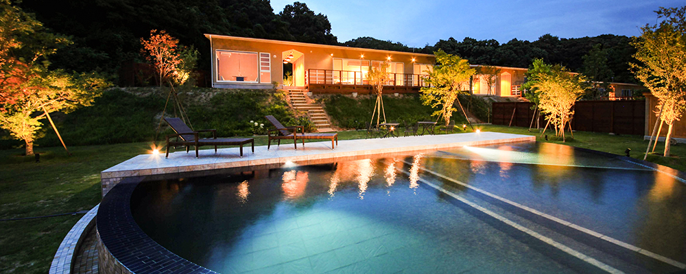 【関西_京都府】全室プライベートプール、 天然温泉付き