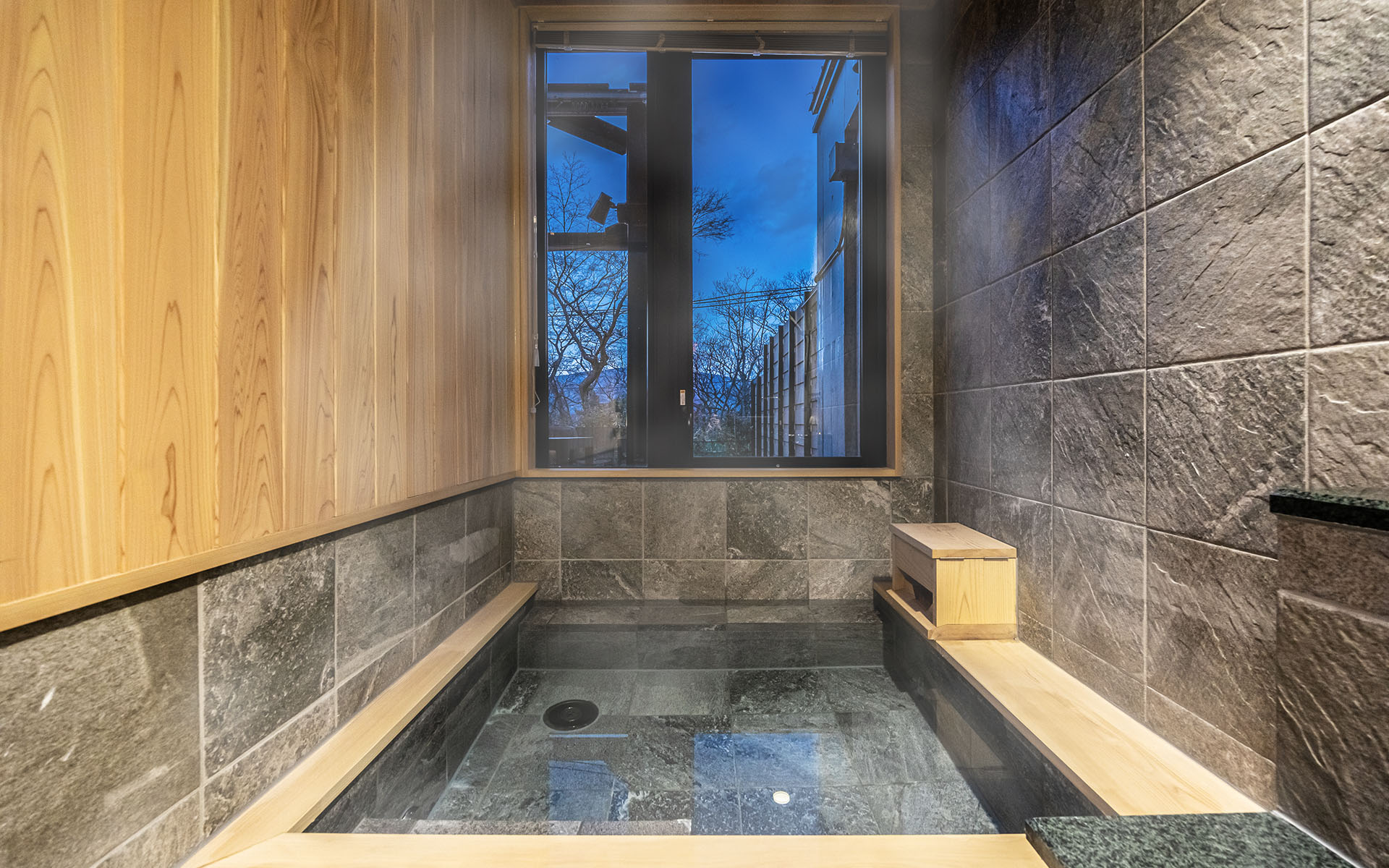 【関東_神奈川県】名湯・強羅温泉の天然温泉を全室に配湯