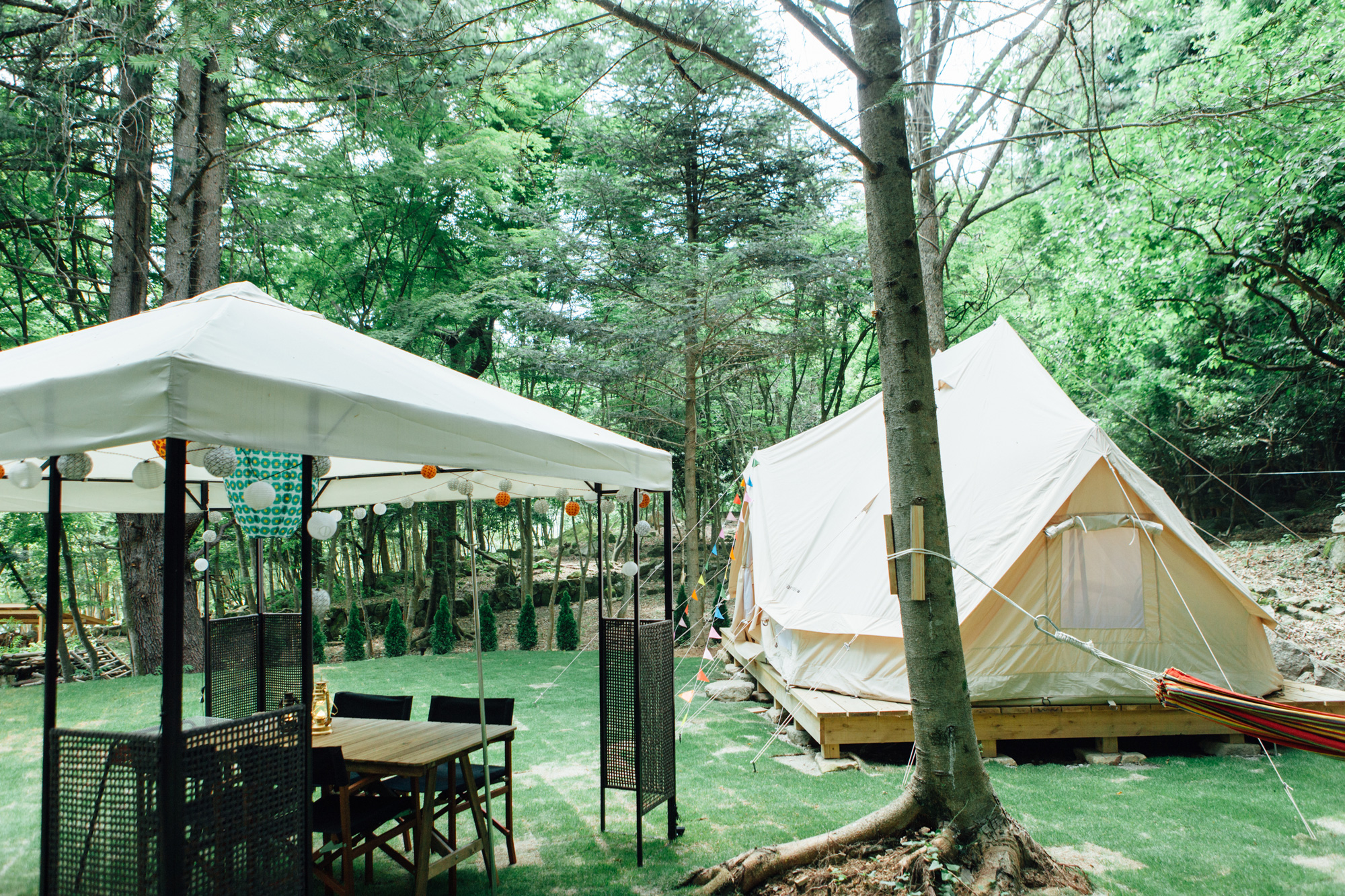 【関西_大阪府】社（モリ）のテラス