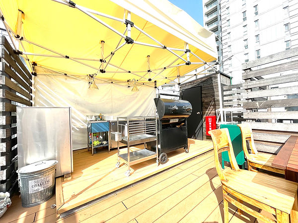 【関東_東京都】超巨大ダブルベルテントに本格的なBBQグリル