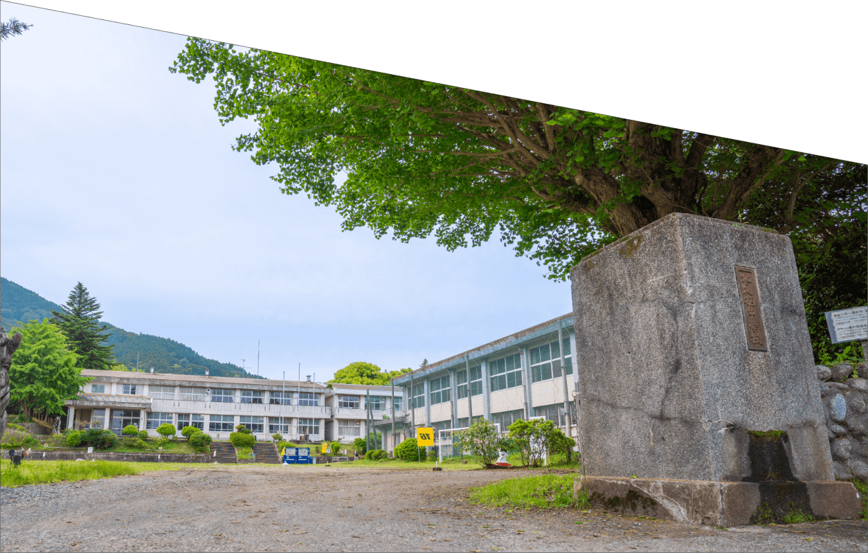 【関東_神奈川県】CAMPiece南足柄 廃校キャンプ場