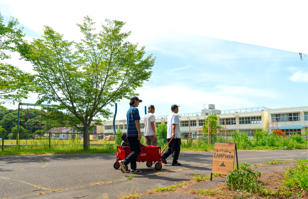 【北関東_茨城県】１区画は8ｍ×10ｍと広々しており、なんと薪は無料で使い放題です